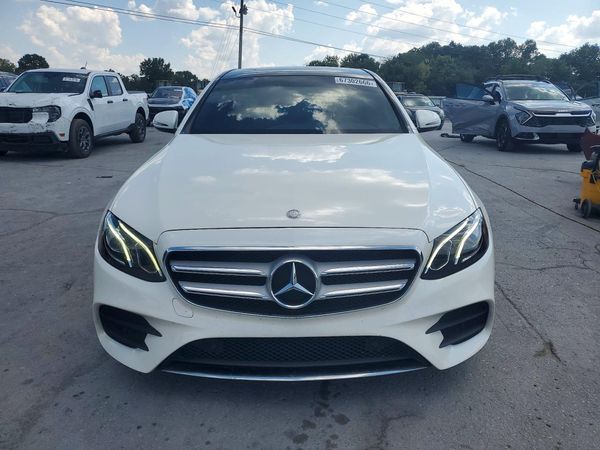 2017 MERCEDES-BENZ E E300