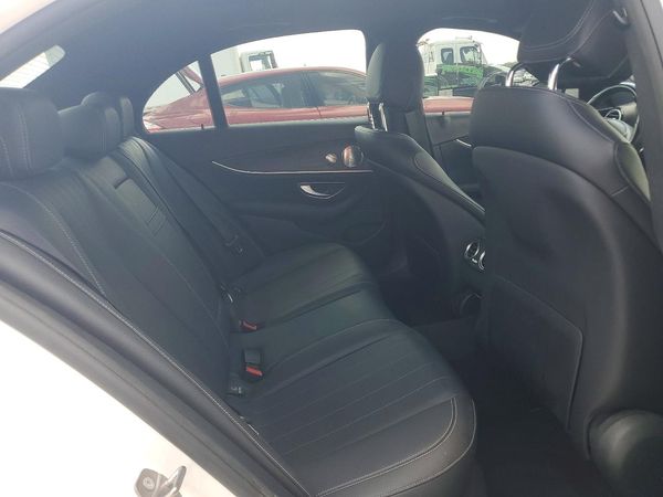 2017 MERCEDES-BENZ E E300