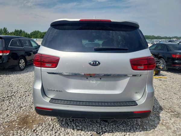 2021 KIA SEDONA