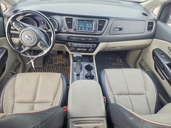 2021 KIA SEDONA