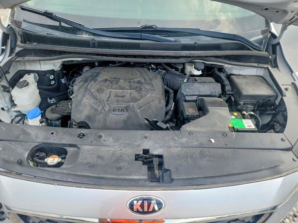 2021 KIA SEDONA