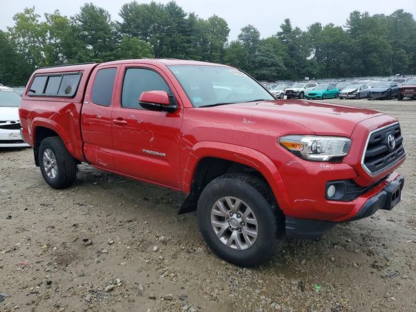 2016 TOYOTA TACOMA