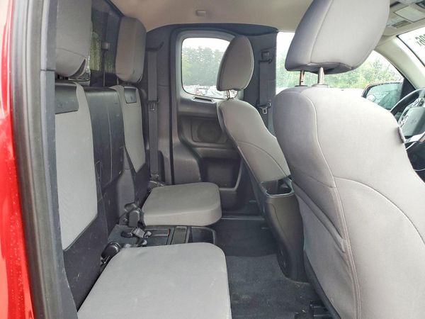 2016 TOYOTA TACOMA