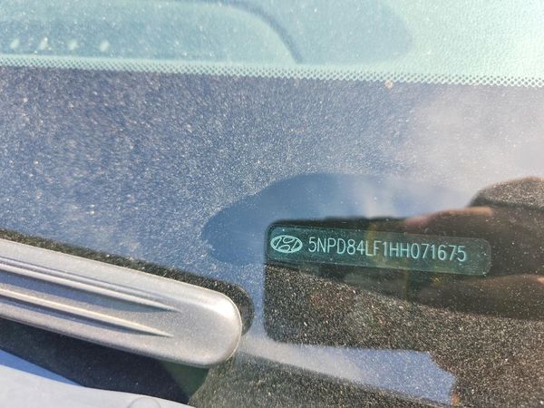 2017 HYUNDAI ELANTRA