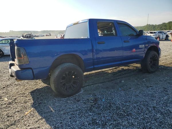 2015 RAM 1500 ST