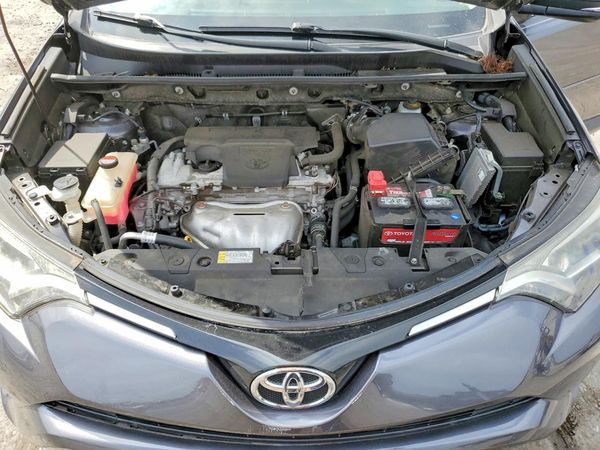 2016 TOYOTA RAV4