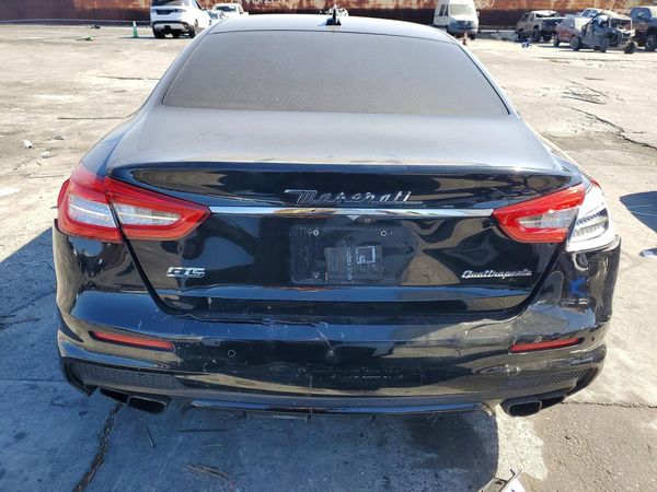 2018 MASERATI QUATTROPORTE