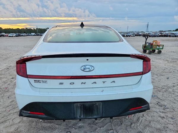 2022 HYUNDAI SONATA