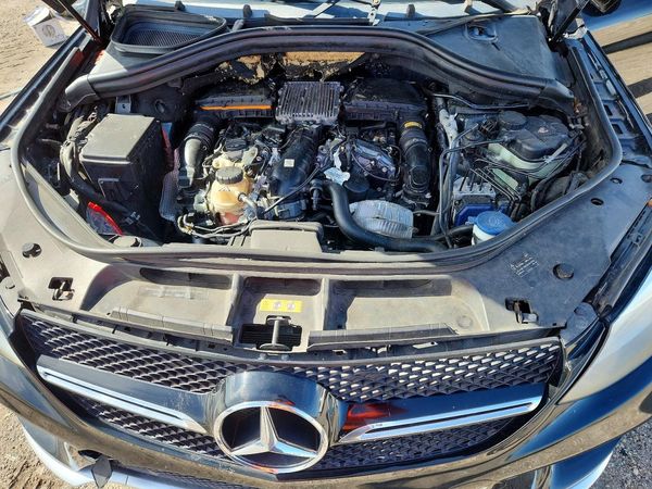 2016 MERCEDES-BENZ GLE-CLASS GLE450 — Engine bay