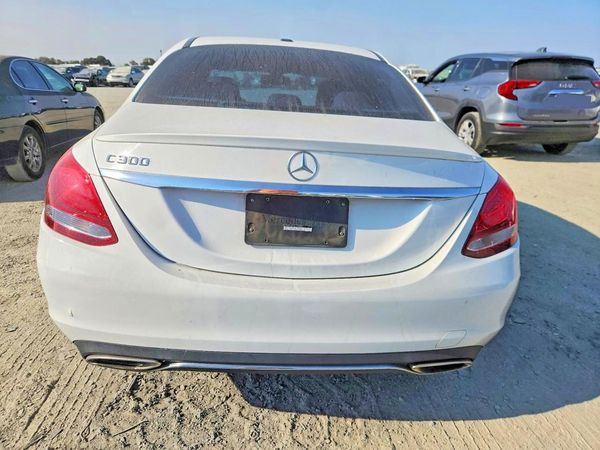 2016 MERCEDES-BENZ C-CLASS C300 — DIRR