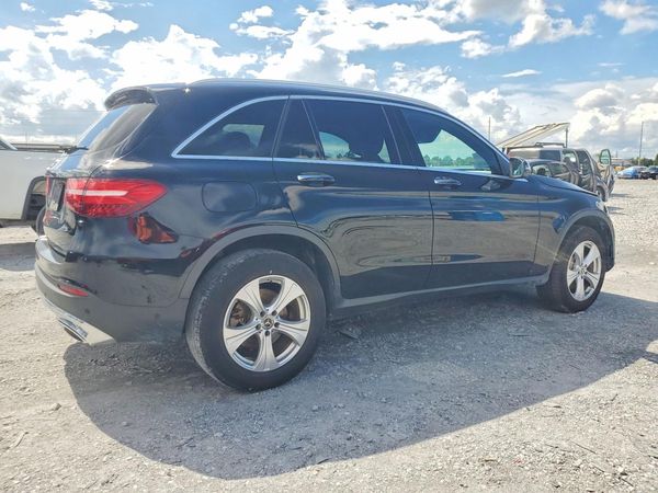 2018 MERCEDES-BENZ GLC