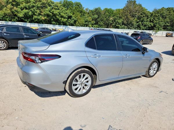 2023 TOYOTA CAMRY