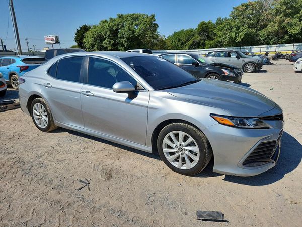 2023 TOYOTA CAMRY