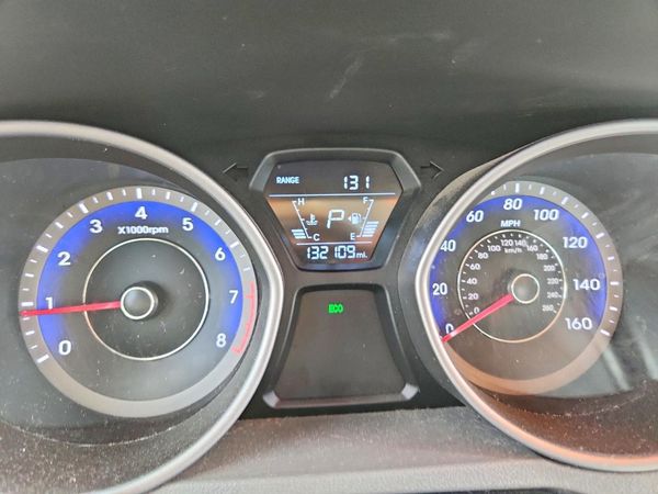 2014 HYUNDAI ELANTRA