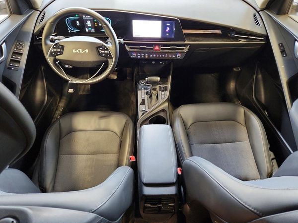 2023 KIA NIRO EX