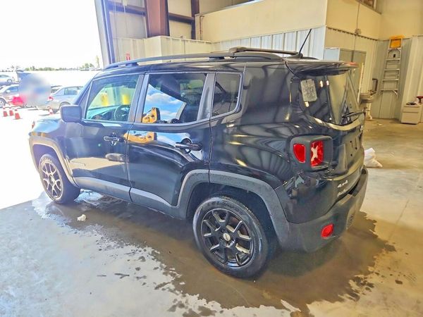2022 JEEP RENEGADE Latitude, Longitude