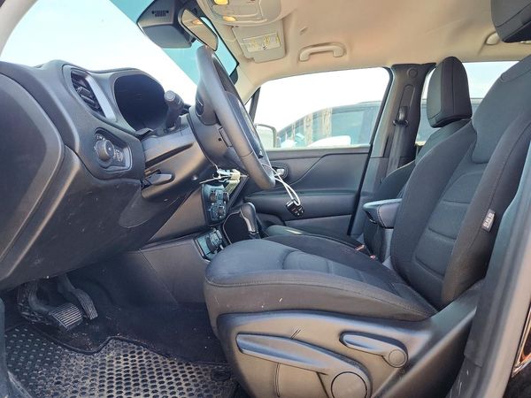 2022 JEEP RENEGADE Latitude, Longitude