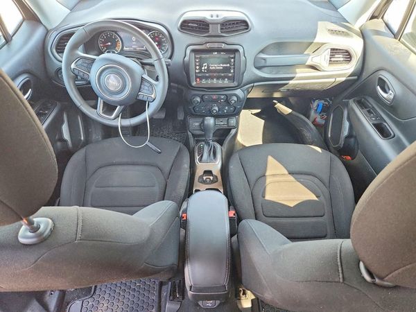 2022 JEEP RENEGADE Latitude, Longitude