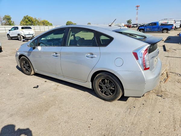 2015 TOYOTA PRIUS