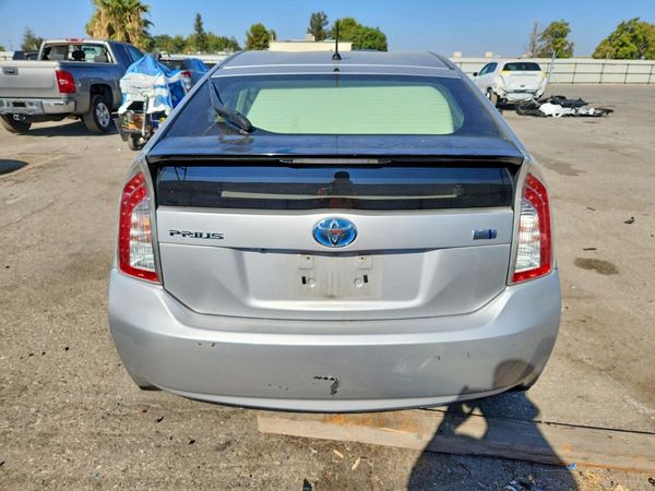 2015 TOYOTA PRIUS