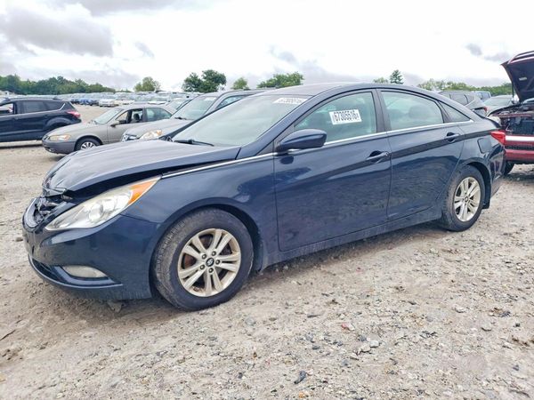 2013 HYUNDAI SONATA GLS/ GLS Popular