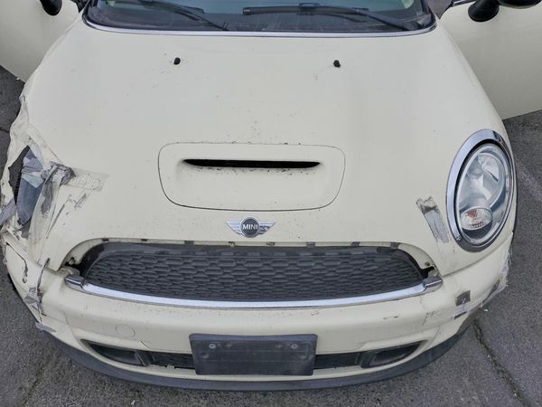 2013 MINI COOPER