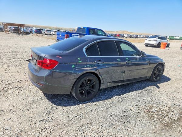 2017 BMW 330