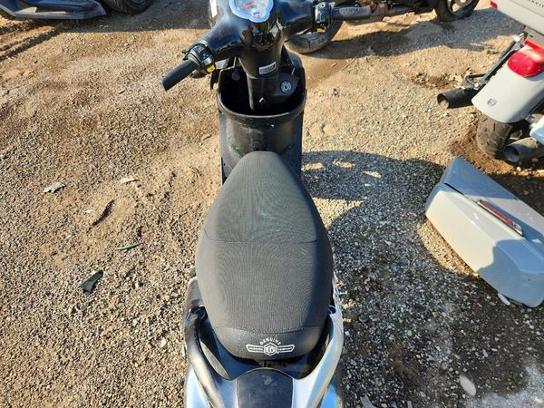 2023 GENUINE SCOOTER CO. SCOOTER