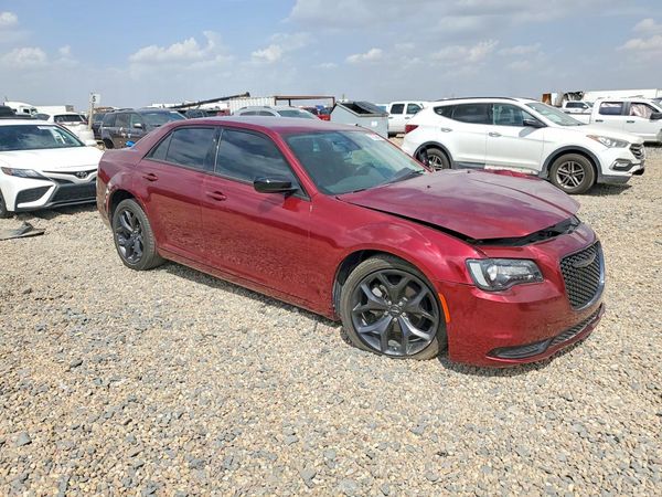 2023 CHRYSLER 300