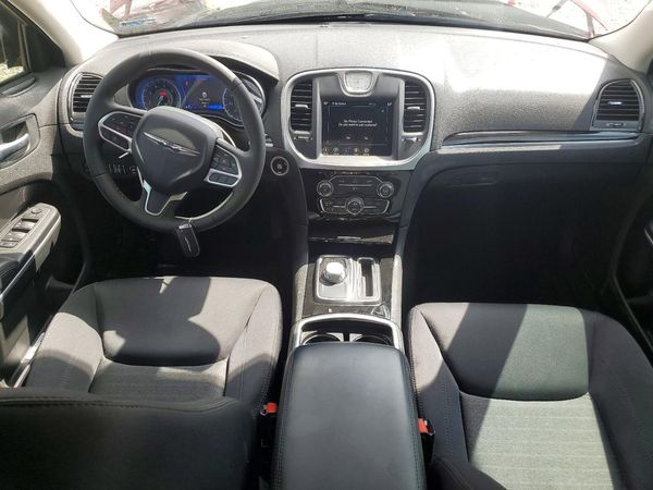 2023 CHRYSLER 300