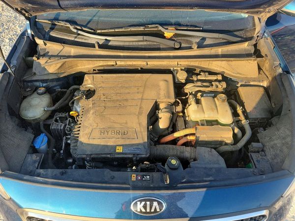 2017 KIA NIRO FE / LX / LX Tech