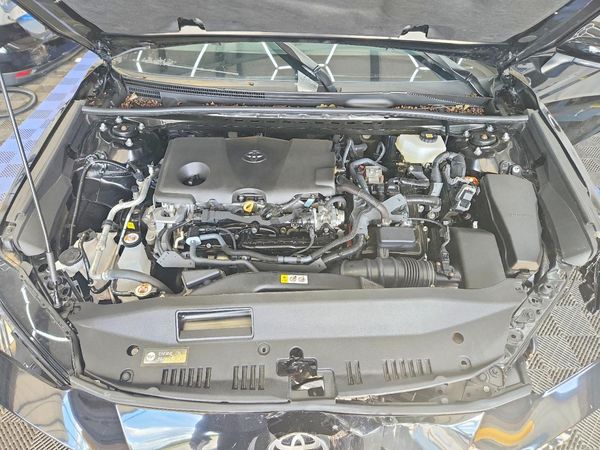 2026 TOYOTA CAMRY