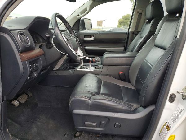 2020 TOYOTA TUNDRA Limited Grade