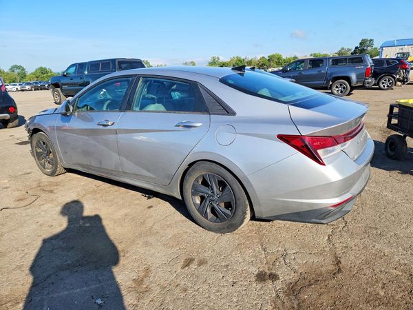 2021 HYUNDAI ELANTRA