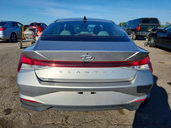 2021 HYUNDAI ELANTRA