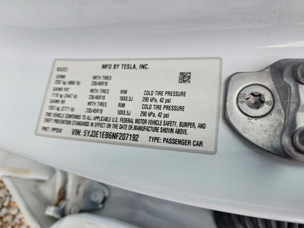 2022 TESLA MODEL 3