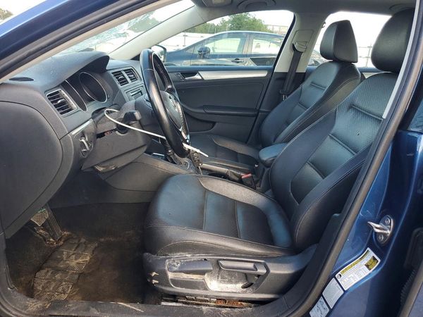 2017 VOLKSWAGEN JETTA