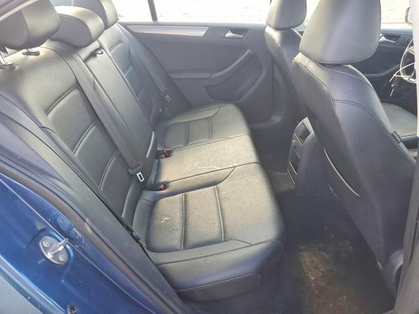 2017 VOLKSWAGEN JETTA