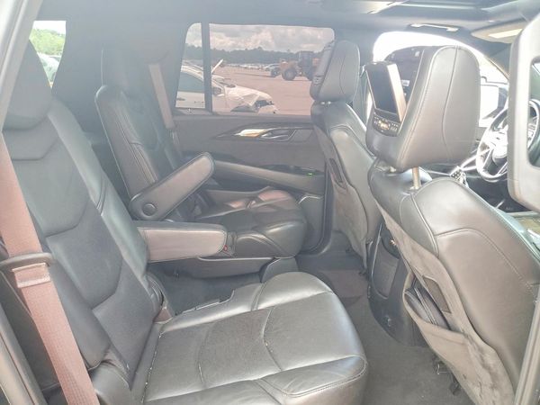 2016 CADILLAC ESCALADE