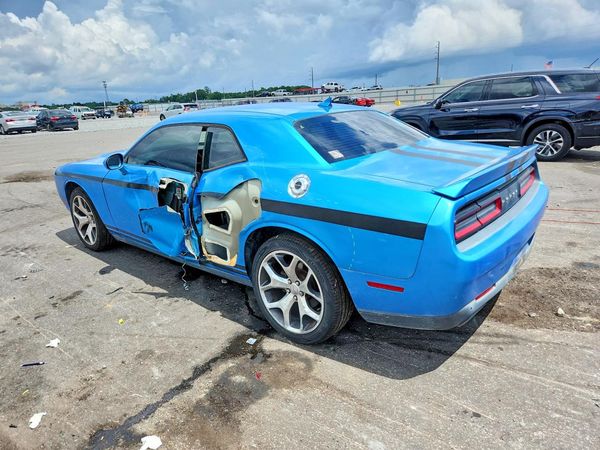 2015 DODGE CHALLENGER SXT Plus