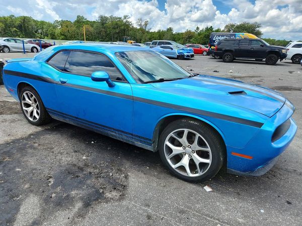 2015 DODGE CHALLENGER SXT Plus
