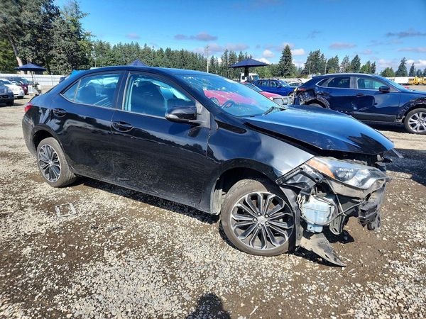 2015 TOYOTA COROLLA L/LE — Passenger 3/4