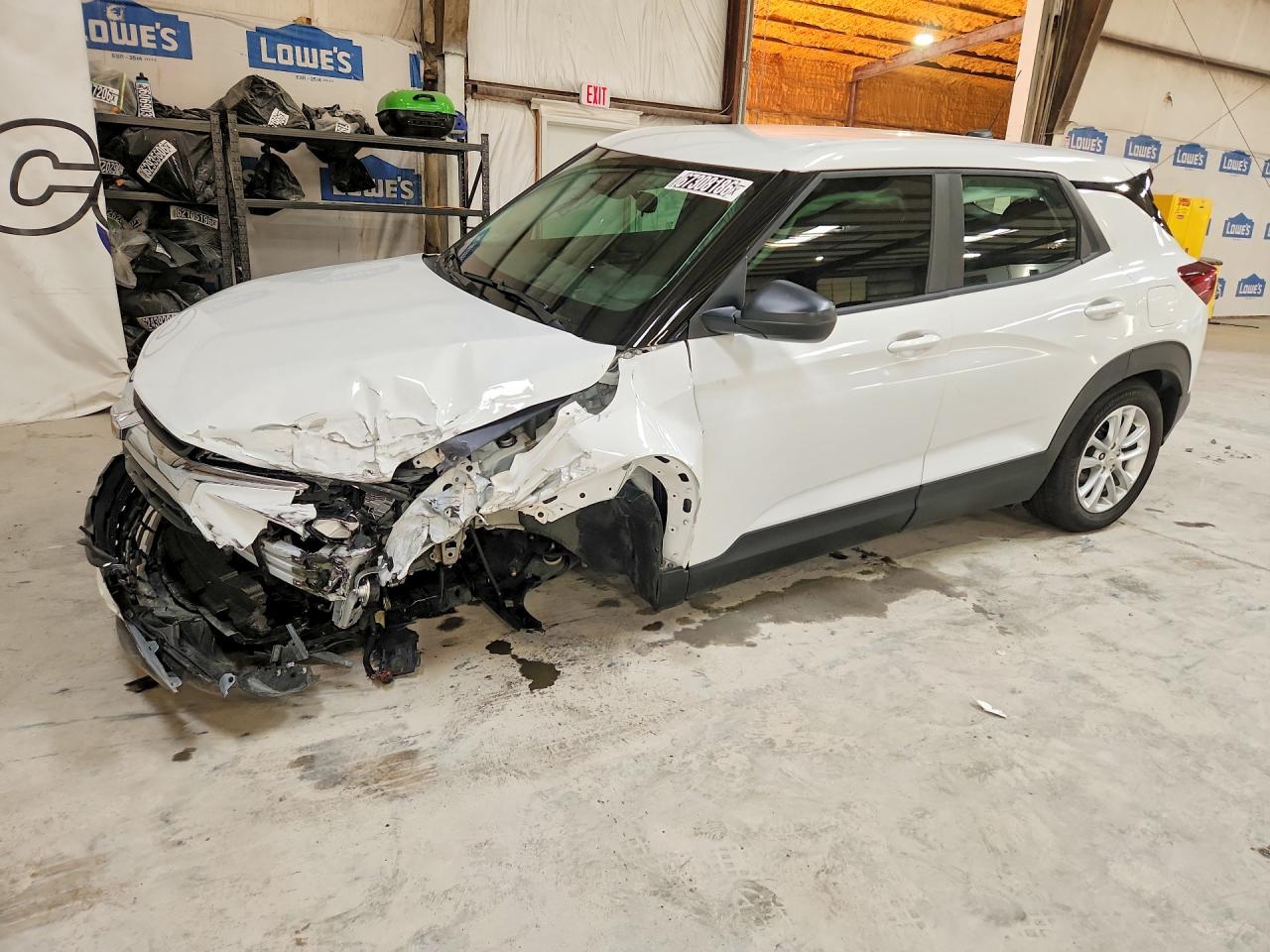 2026 CHEVROLET TRAILBLAZE LS — Front 3/4
