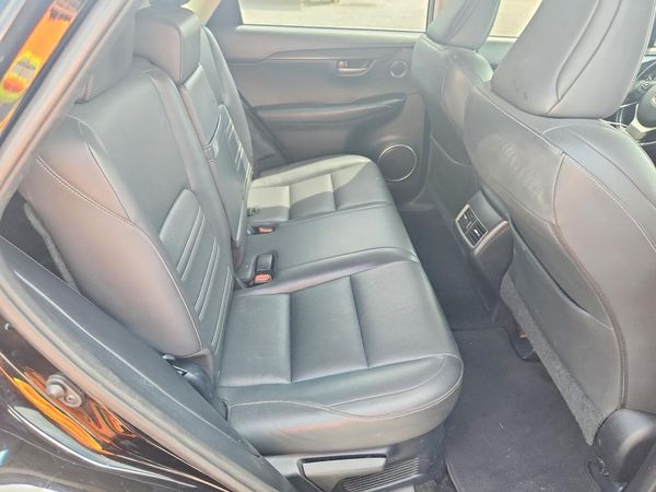 2015 LEXUS NX 200t Luxury