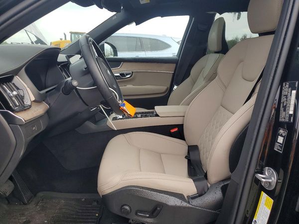 2026 VOLVO XC90