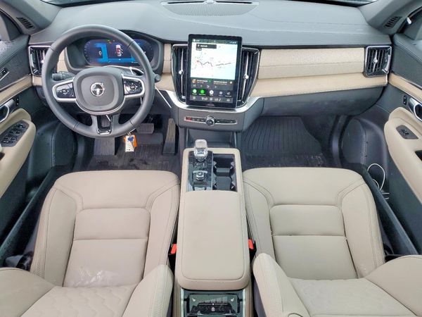 2026 VOLVO XC90