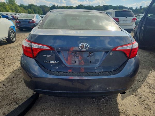 2015 TOYOTA COROLLA