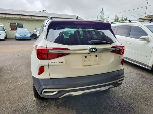 2021 KIA SELTOS S