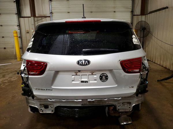 2019 KIA SORENTO L, LX, S