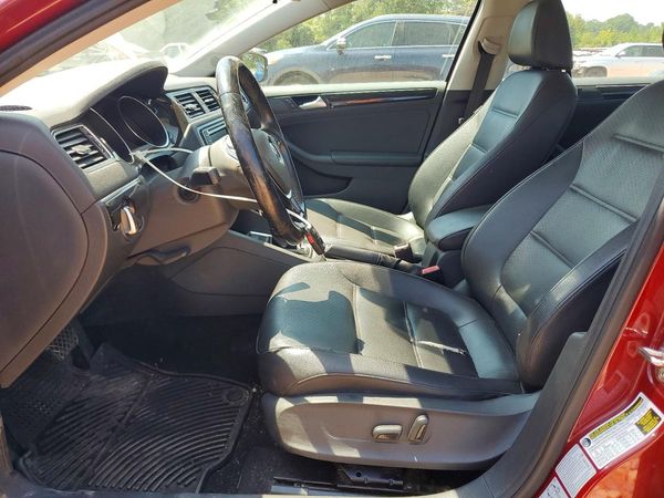 2017 VOLKSWAGEN JETTA SEL, SEL Premium